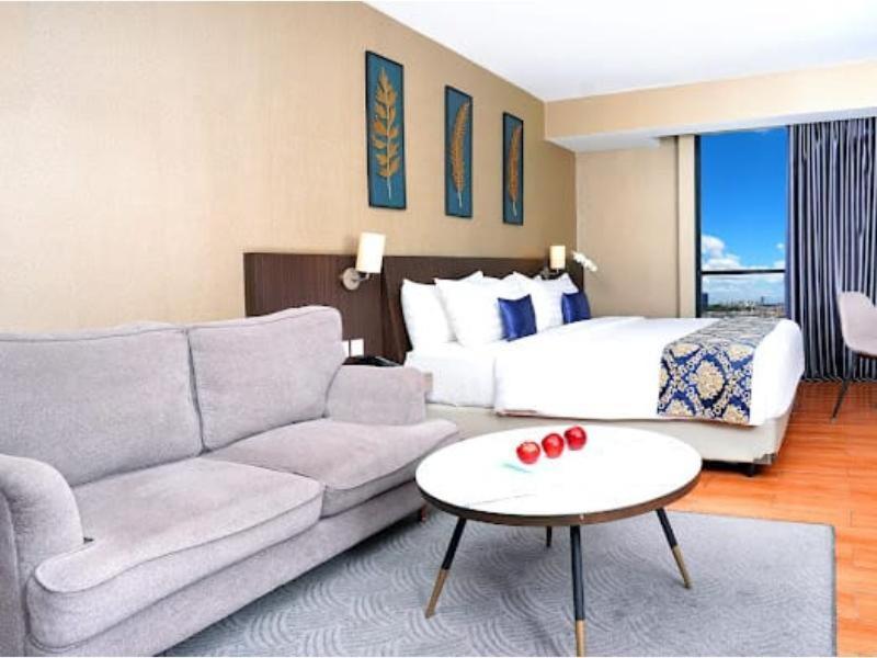 Aston Inn Pandanaran Semarang Extérieur photo
